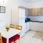 Your Holidays In Sanremo. 4 Minutes From The 산레모
